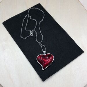 Romantic statement puff puffy heart czech crystal/glass pendant chain necklace.